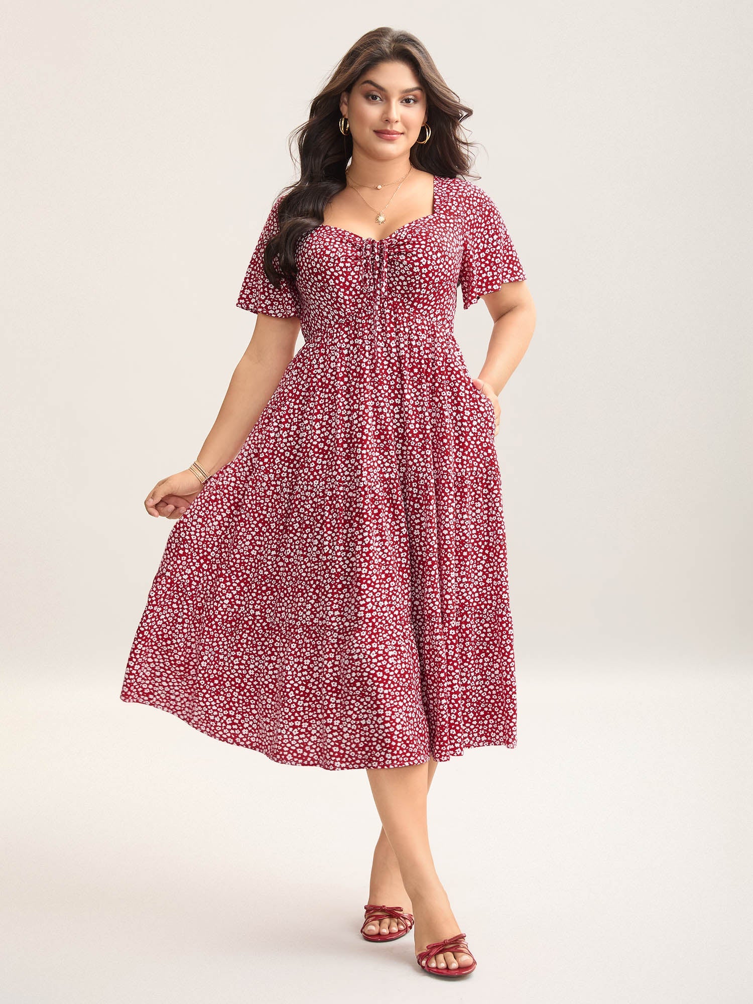 Ditsy Floral Sweetheart Drawstring Pocket Tiered Dress